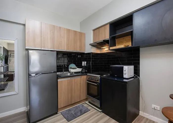Furnished 1-bedroom In Avida Towers Riala, It Park With Fast Wifi, Netflix, Pool And *