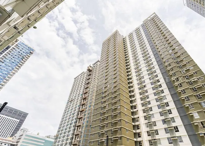 Apartment Furnished 1-bedroom In Avida Towers Riala, It Park With Fast Wifi, Netflix, Pool And